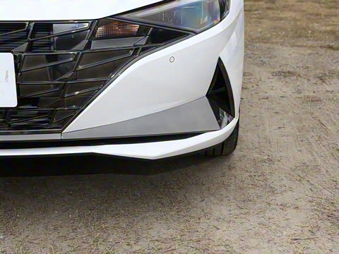 2022�� 240TGDi DCT LUX����