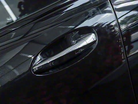 2026�� AMG GLB 35 4MATIC