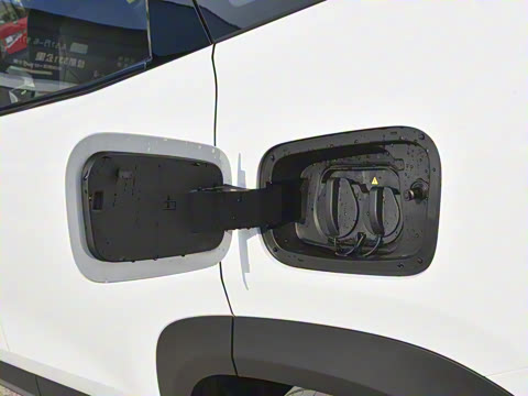 2023�� 1.5T 55km PRO