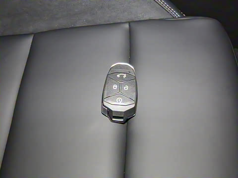 2022�� 2.0TD Plus