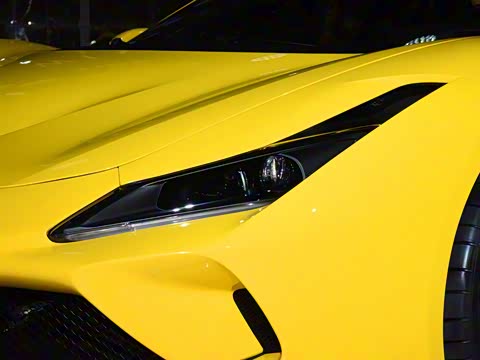 2020�� Spider 3.9T V8