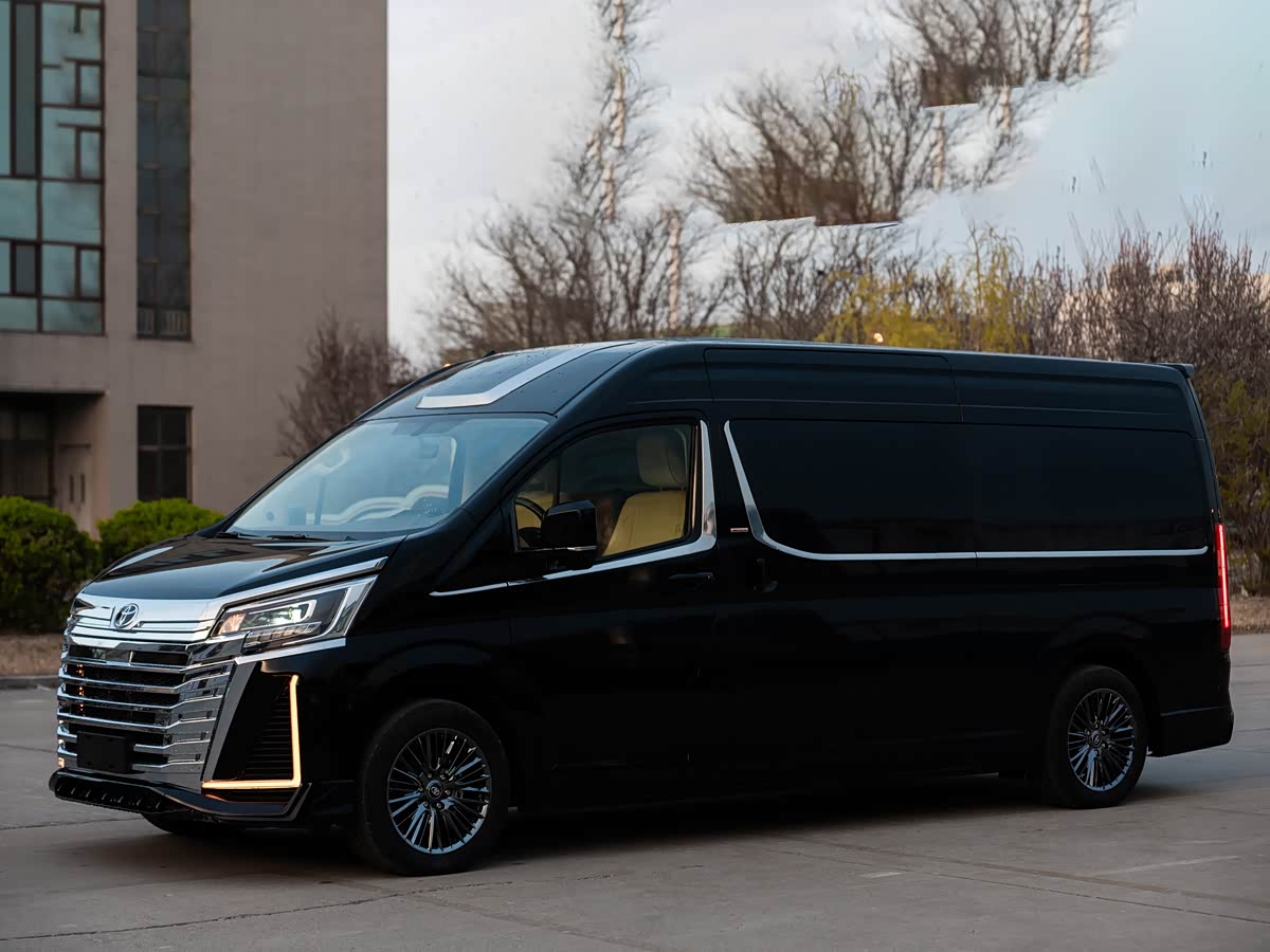 City S7