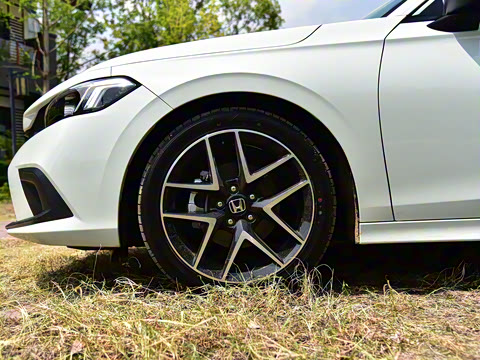 2023�� 2.0L e:HEV ���ٰ�