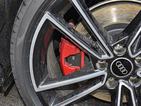 2025�� 200���������� 45 TFSI quattro ��ѡ������