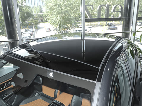 2025�� �Ŀ� GLC 300 4MATIC ����SUV