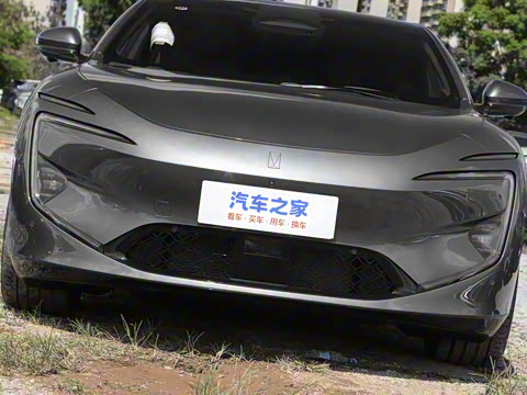 2025�� �Ŀ� Ultra���̰�