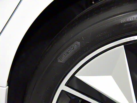 2022�� eDrive 35 L