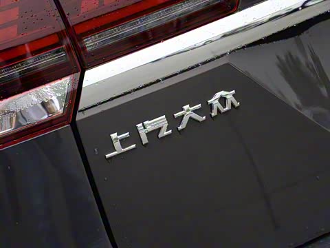 2020�� 330TSI ���������� ��VI