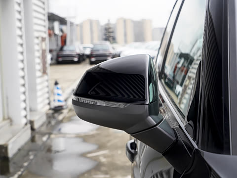 2025�� quattro 45�����ذ� 40 TFSI ʱ����