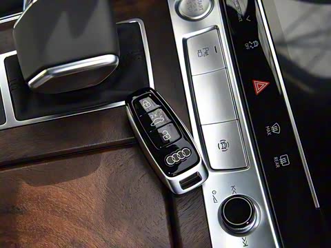 2020�� allroad quattro ̽���� 55 TFSI ����ԽҰ��