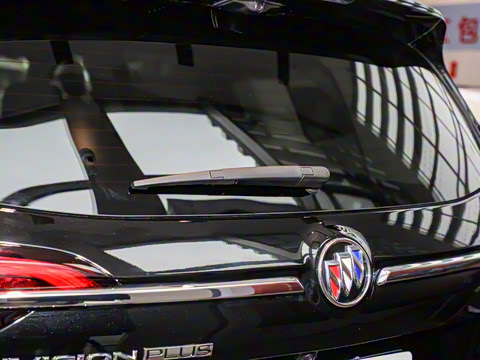 2023�� ������Plus 652T ����������