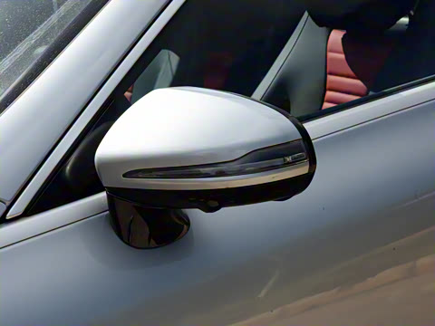 2021�� E 260 4MATIC ������ܳ�