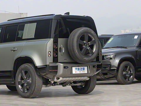 2023�� 110 3.0T P400 X-DYNAMIC HSE