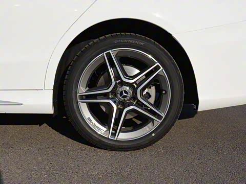 2020�� C 260 L �˶��� 4MATIC