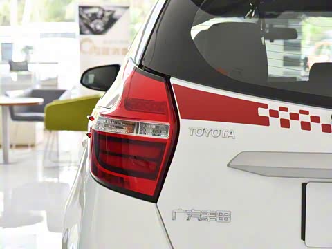 2018�� 1.5E CVT�ھ�������