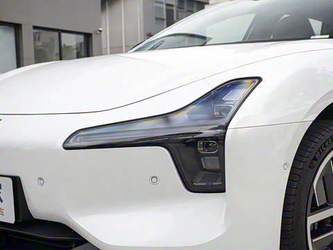 2025�� 600 �������� Max