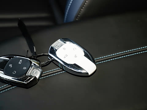 2023�� Ӱ�� 270T R-STYLE��