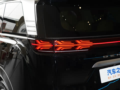 2022�� EV 600 ����������