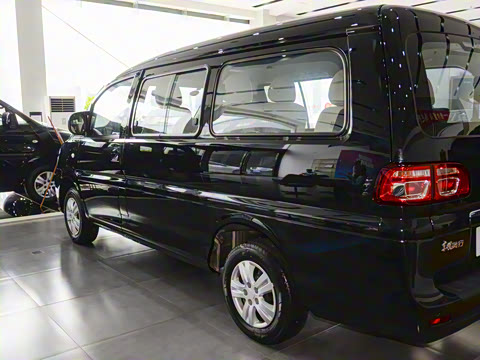 2025�� M5 1.5T ��������� 7��