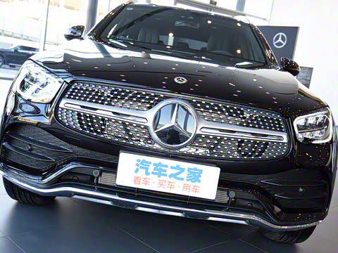 2022�� �Ŀ� GLC 300 L 4MATIC ������