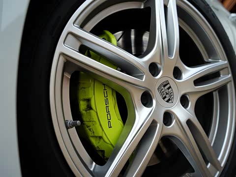 2017�� Panamera 4 E-Hybrid Sport Turismo 2.9T