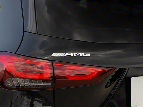 2022�� AMG GLA 35 4MATIC