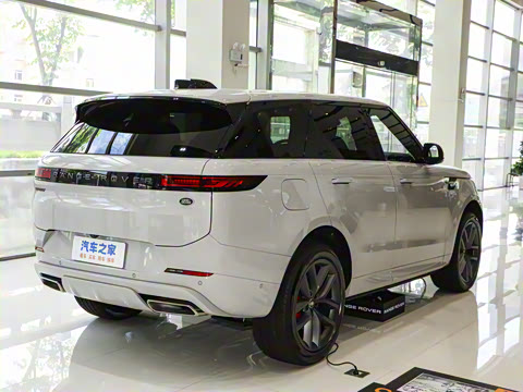 2025�� 400PS Dynamic SE