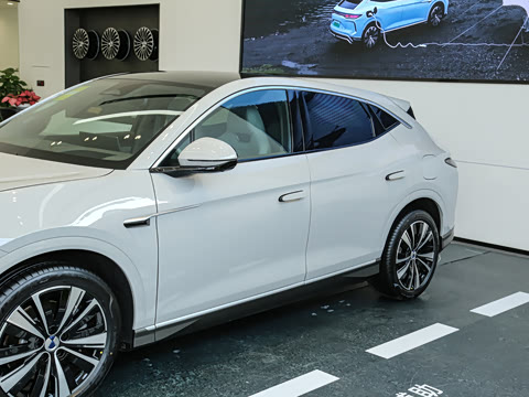 2023�� ����������