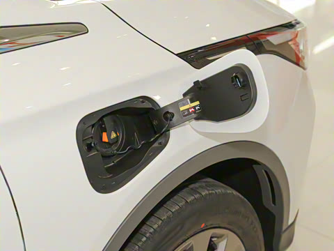 2022�� ��ݮC400