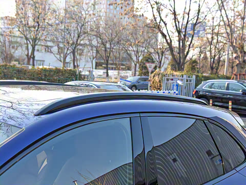 2022�� Macan 2.0T