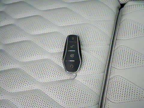 2022�� EV 635KM �����콢��