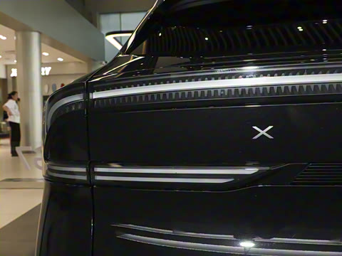 2025�� 702 �������� Max