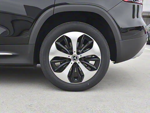 2023�� GLB 220 ʱ����