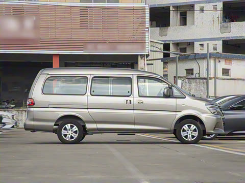 2025�� M5 1.6L ���������� 7��