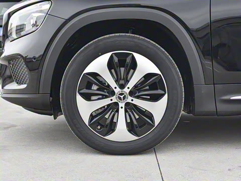 2023�� GLB 220 ʱ����