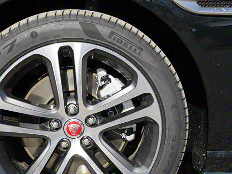 2023�� 2.0T 250PS R-DYNAMIC S��ȡ�˶���