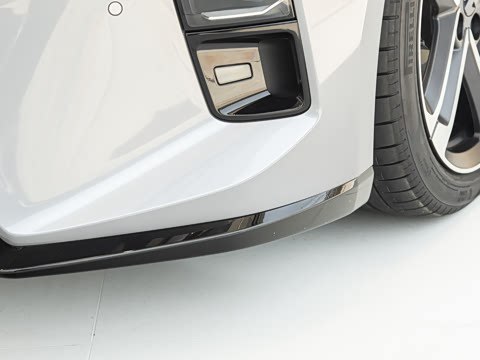 2025�� �ھ������ 75kWh Touring