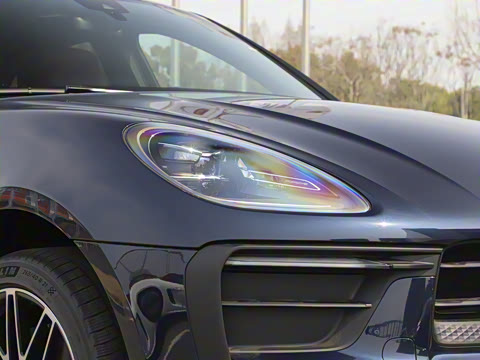 2022�� Macan 2.0T