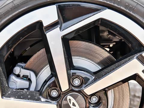 2025�� ���ܰ� 1.5T ��������