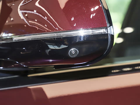 2024�� xDrive40i ������M�˶���װ