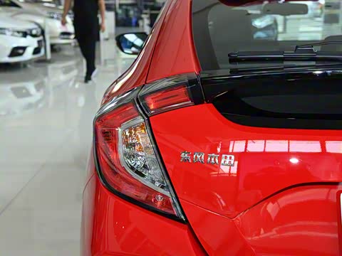 2021�� HATCHBACK 220TURBO CVT�����