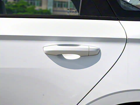 2026�� ��4�� 400������ 1.5L CVT��Խ��