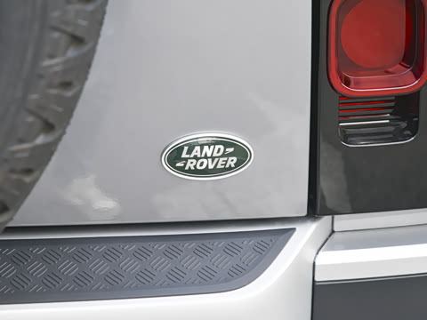 2023�� 110 3.0T P400 �����ر��