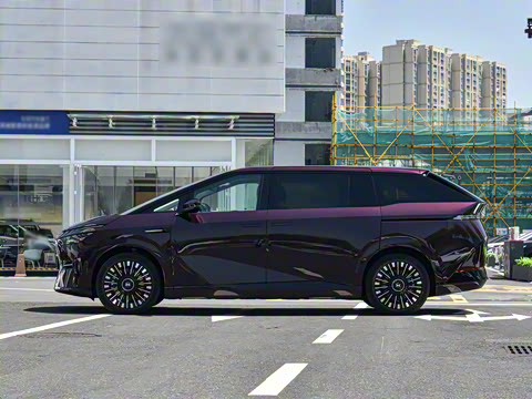 2025�� 740�������� Max