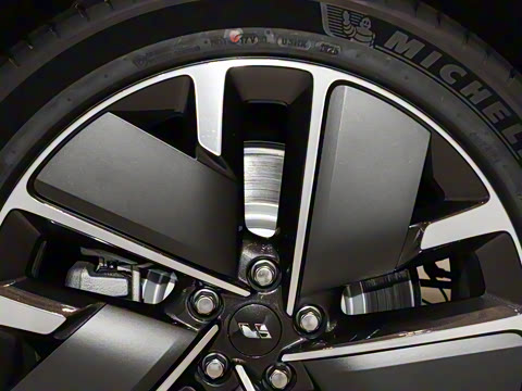 2025�� Ultra ���ܻ��°�