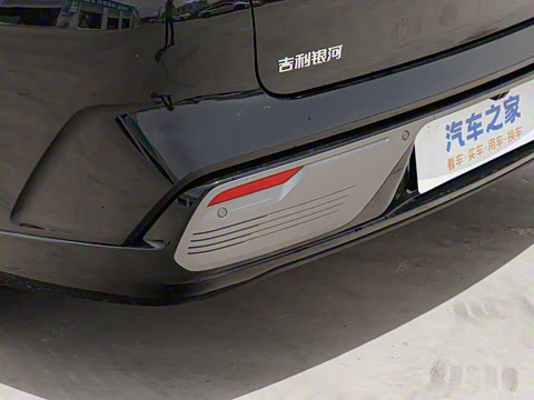 2025�� 130km EM-i ������