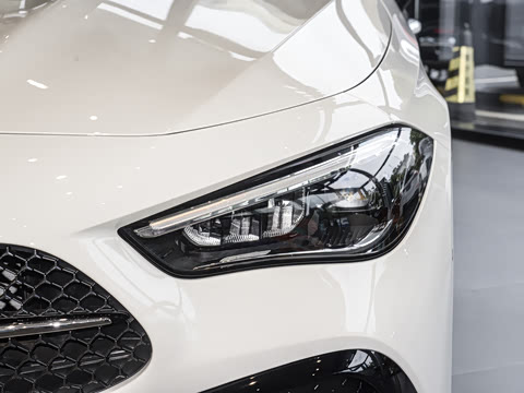 2025�� CLE 300 4MATIC �����ͽ��ܳ�