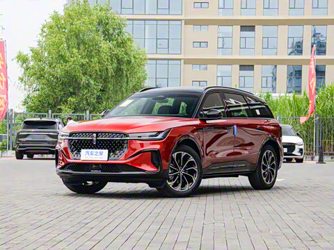 2025�� 2.0T ������������˹��