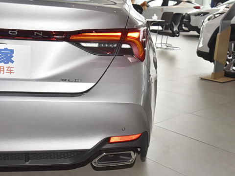 2023�� 2.0L XLE������