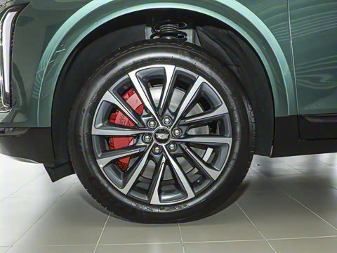 2025�� 2.0T �����